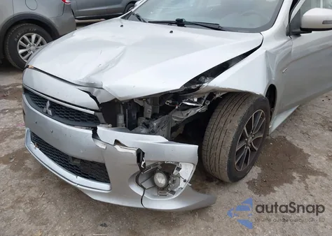 2017 Mitsubishi Lancer Es z USA, uszkodzony, nr VIN JA32U2FU0HU005639